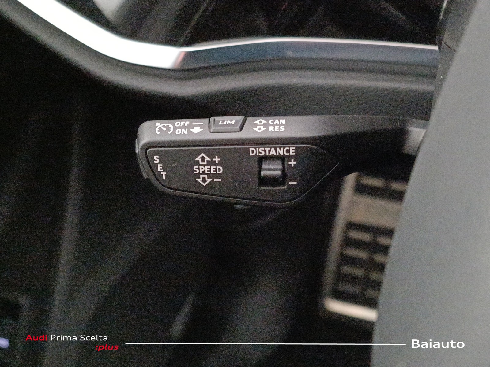 18 - Audi Q3 sportback 35 2.0 tdi s line edition s tronic