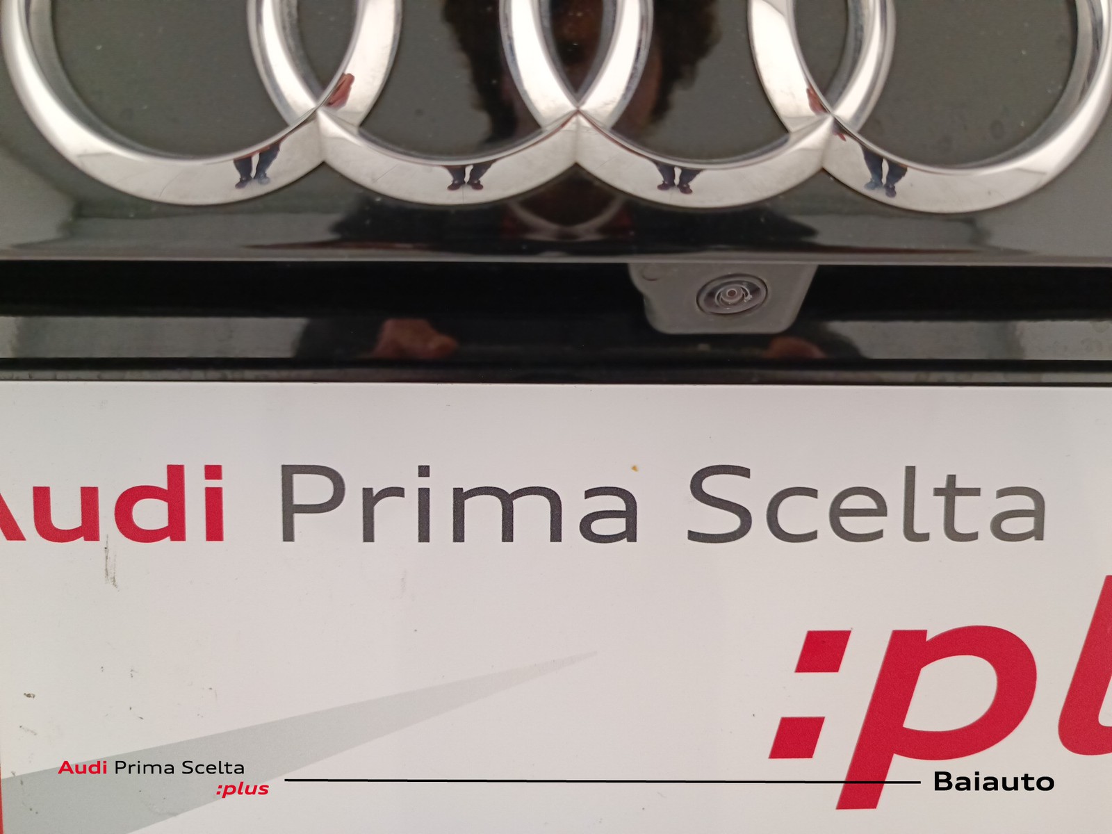 32 - Audi Q3 sportback 35 2.0 tdi s line edition s tronic