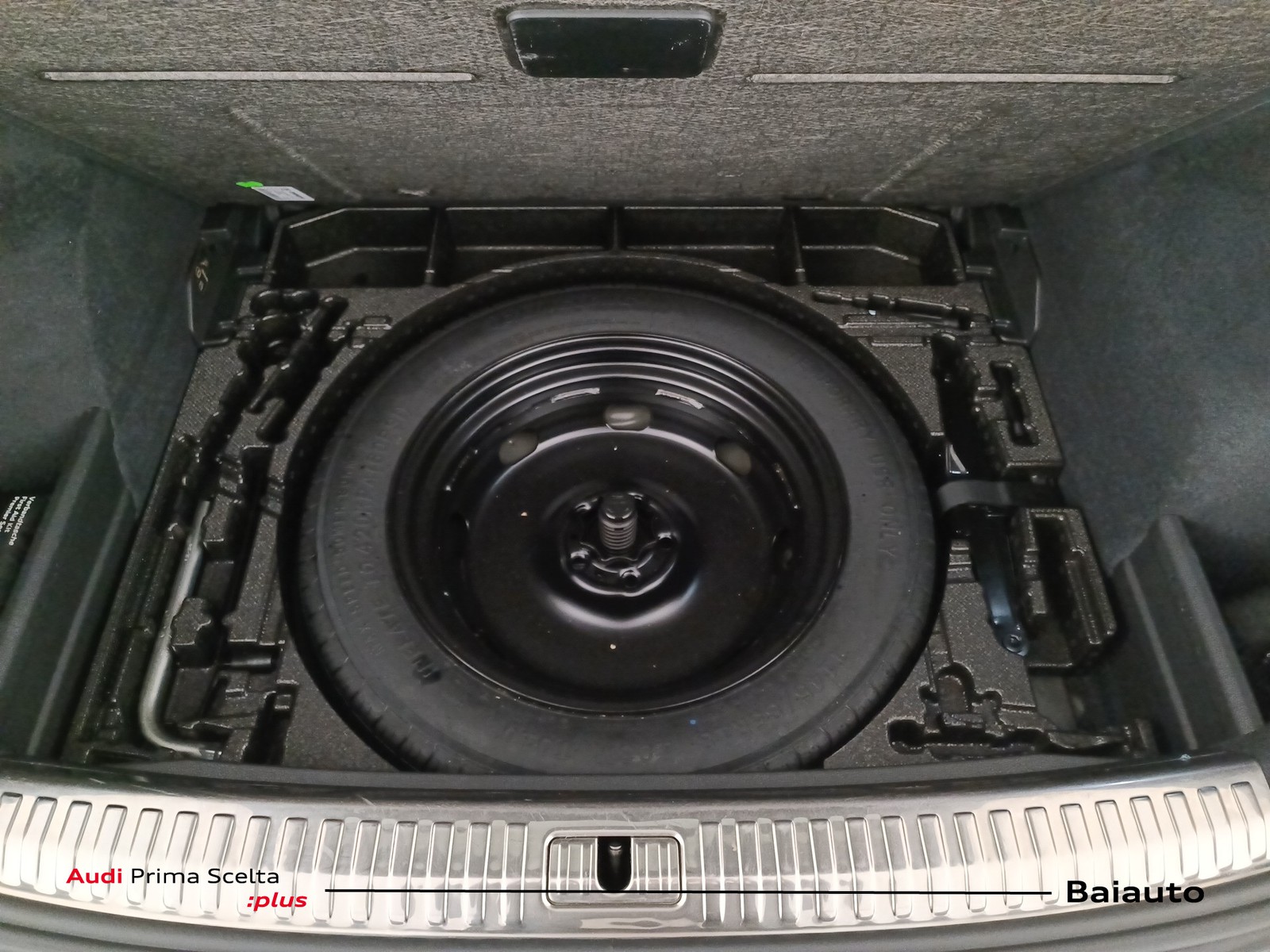 34 - Audi Q3 sportback 35 2.0 tdi s line edition s tronic