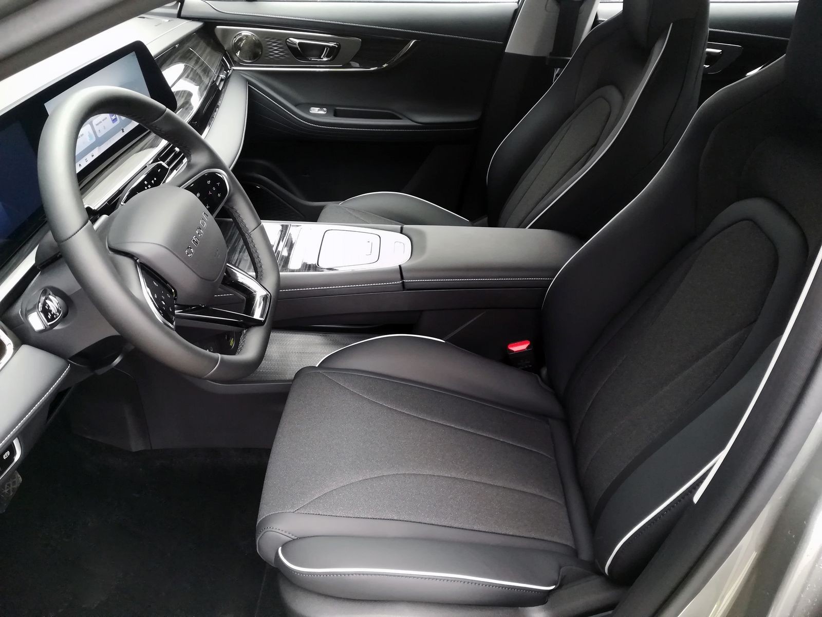 11 - Omoda 5 1.6 tgdi pure 7dct