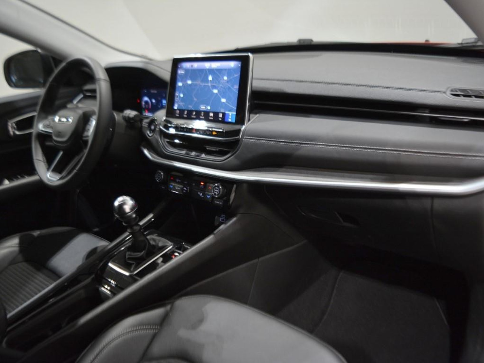 8 - Jeep Compass 1.6 multijet ii 130cv limited 2wd