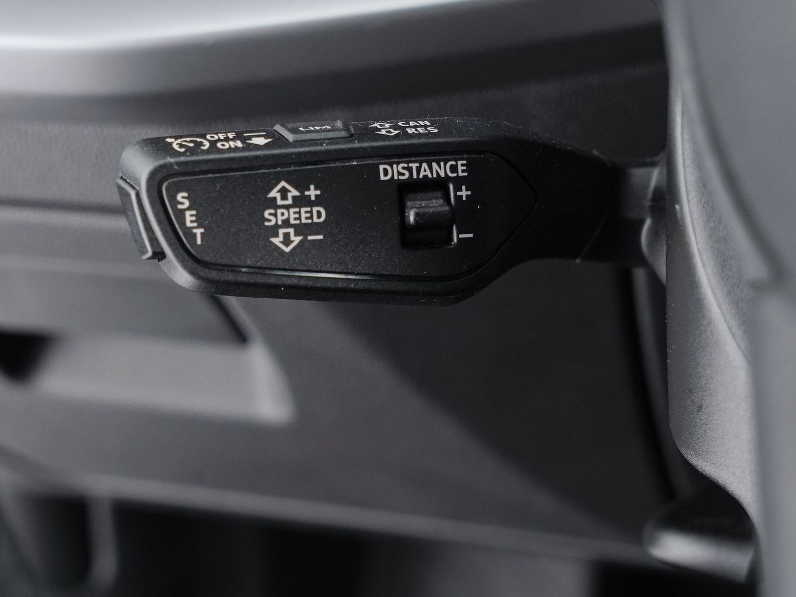 23 - Audi A3 sportback 30 2.0 tdi business