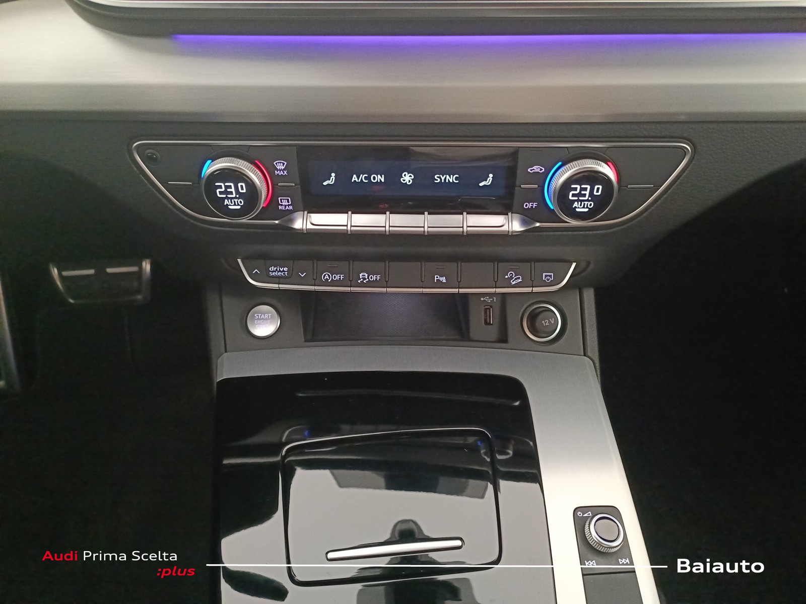 12 - Audi Q5 sportback 40 2.0 tdi mhev 12v s line plus quattro s tronic