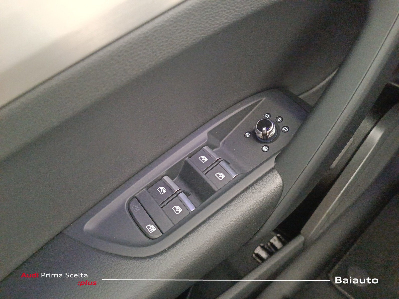 20 - Audi Q5 sportback 40 2.0 tdi mhev 12v s line plus quattro s tronic