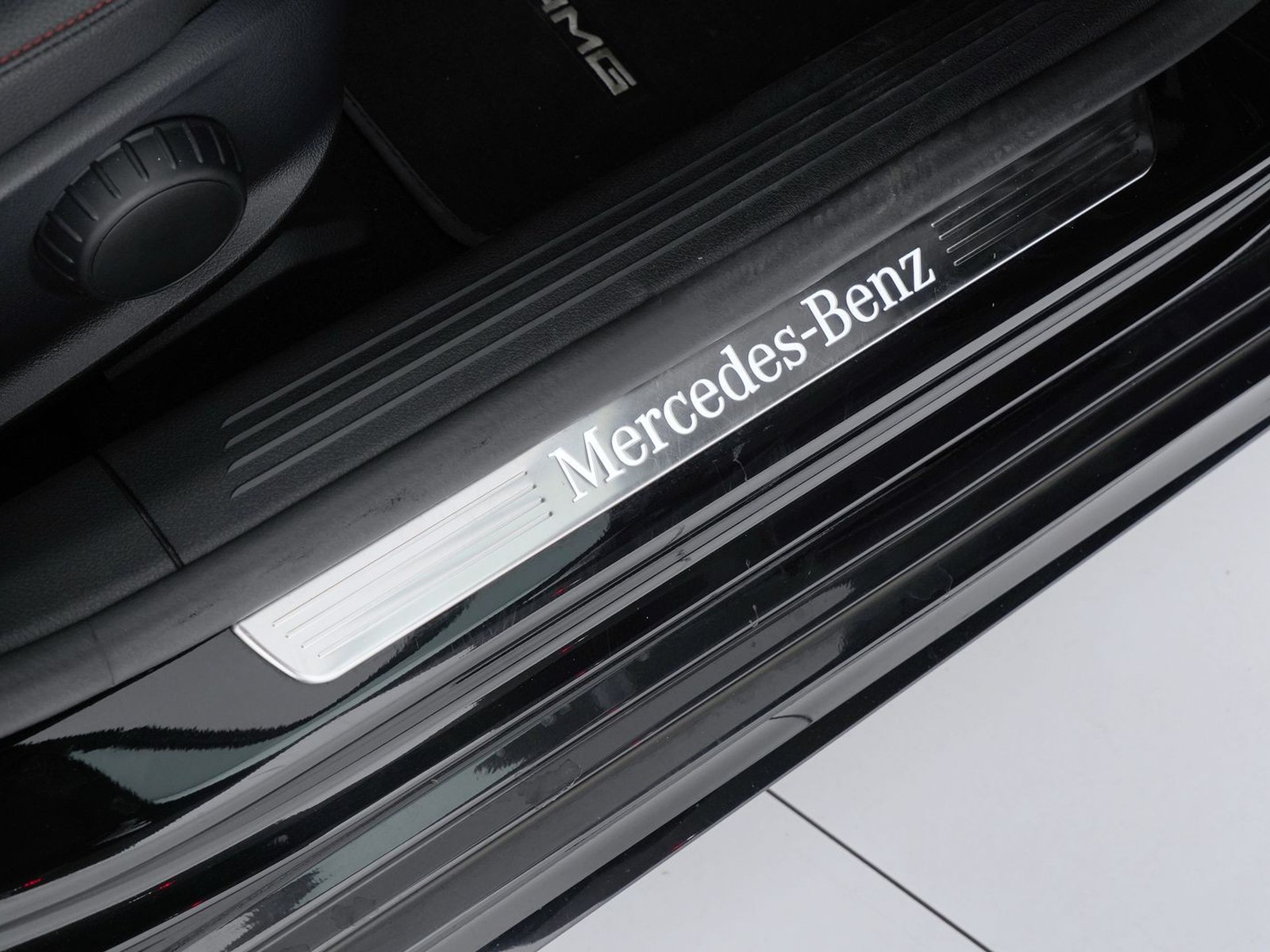 20 - Mercedes Classe A 250 premium 4matic 7g-dct