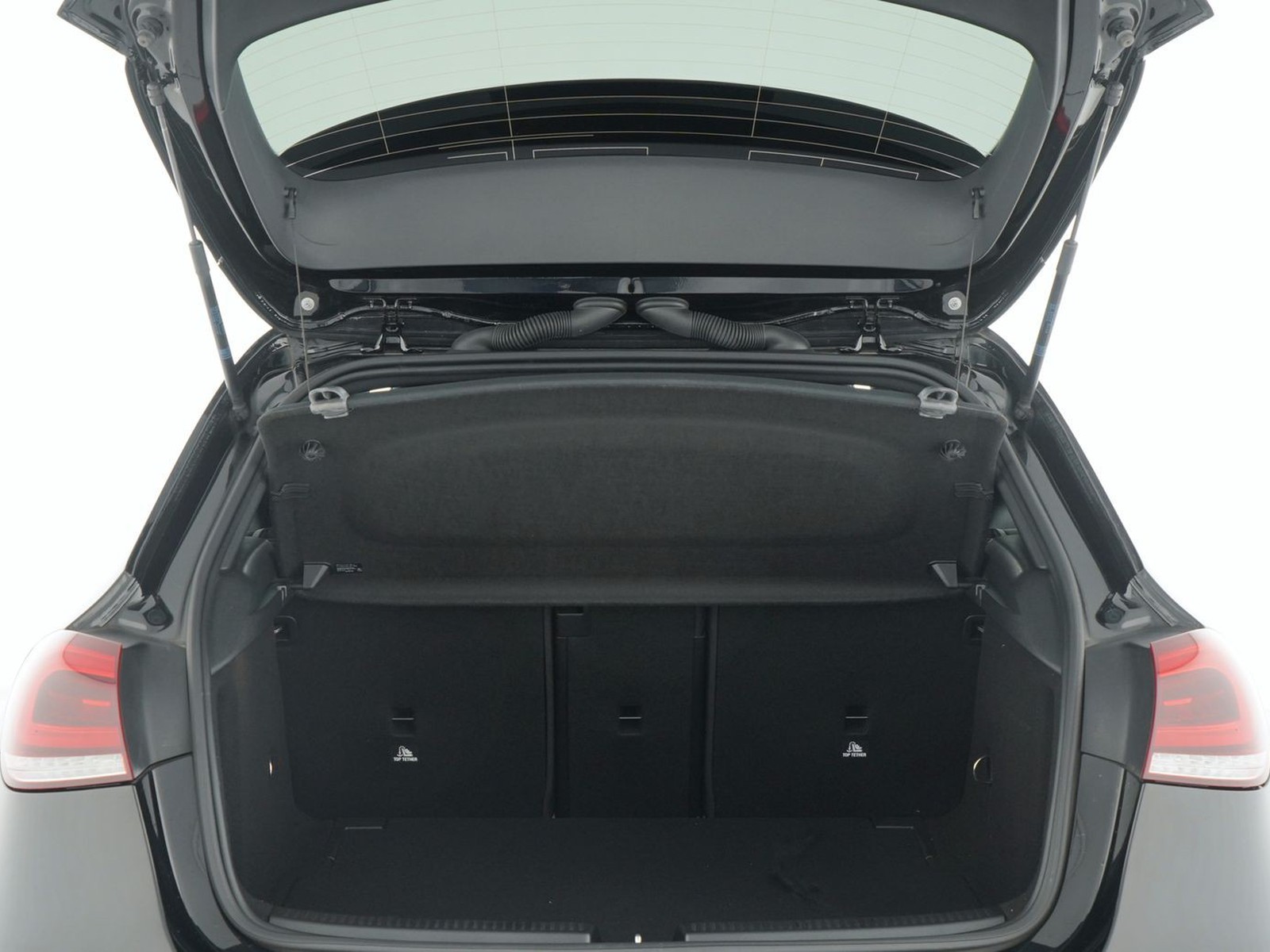10 - Mercedes Classe A 250 premium 4matic 7g-dct