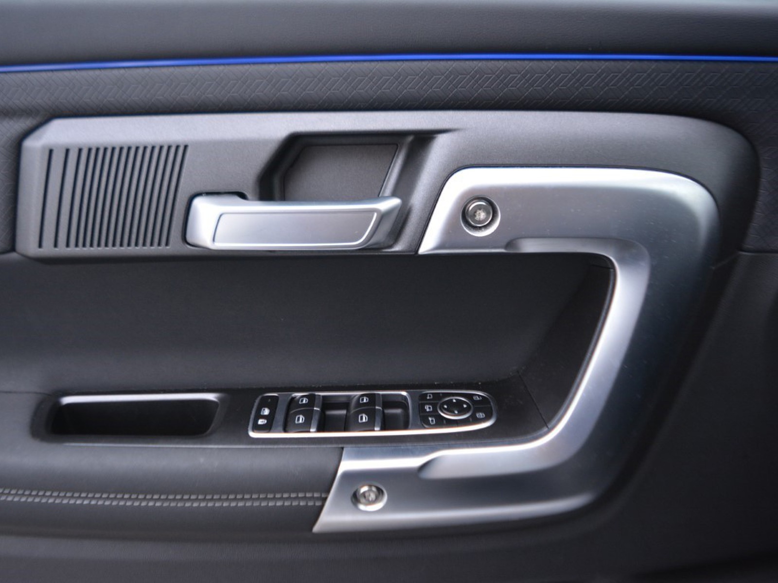 15 - Jaecoo 7 1.6 tgdi premium 2wd 7dct GPL