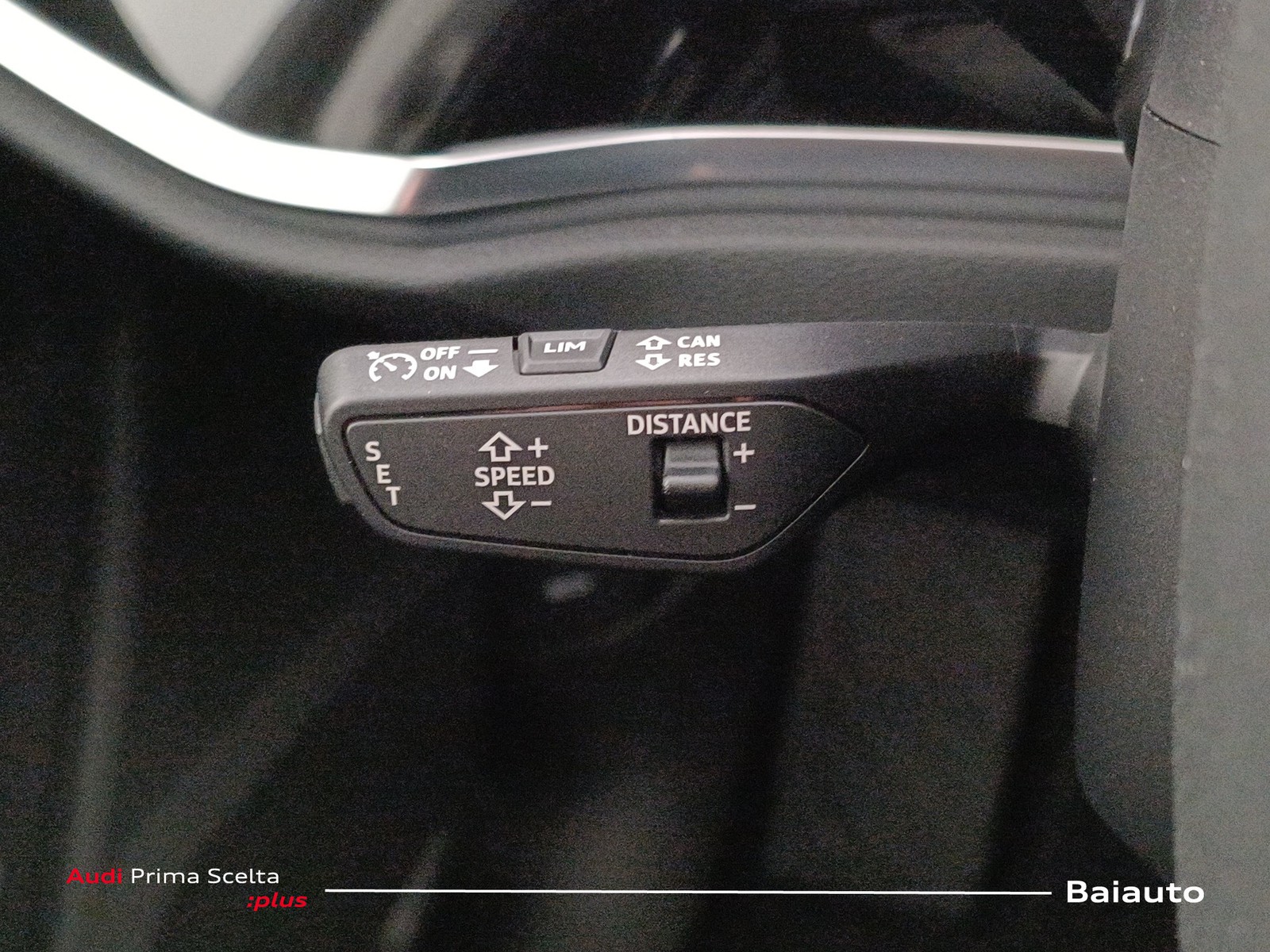 18 - Audi Q3 35 2.0 tdi business advanced s tronic