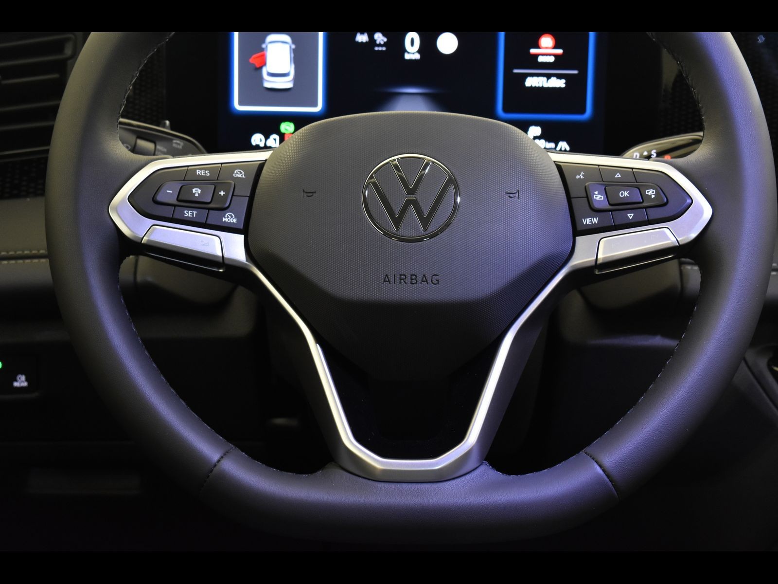 15 - Volkswagen Tiguan 1.5 tsi ehybrid 204cv edition plus dsg