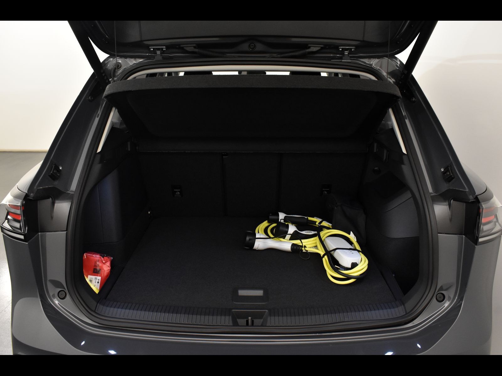 10 - Volkswagen Tiguan 1.5 tsi ehybrid 204cv edition plus dsg