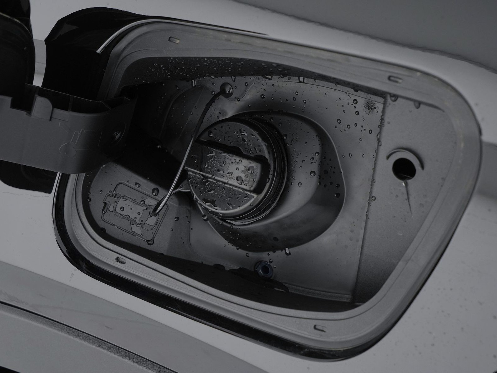 32 - Jeep Avenger 1.2 turbo 100cv summit fwd