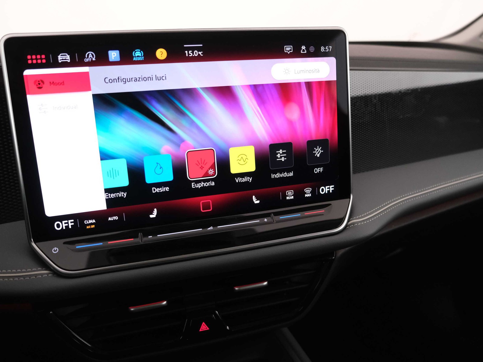 22 - Volkswagen Passat 2.0 tdi scr evo 150cv business dsg