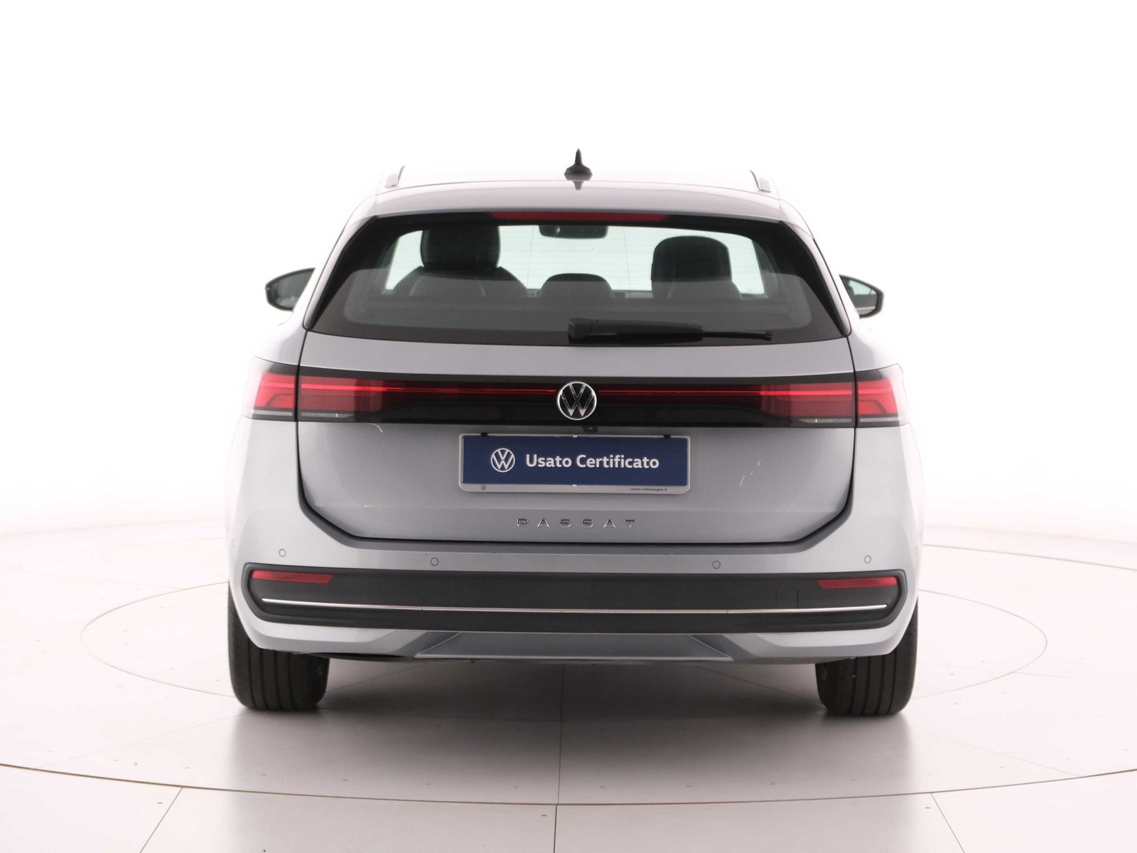 5 - Volkswagen Passat 2.0 tdi scr evo 150cv business dsg