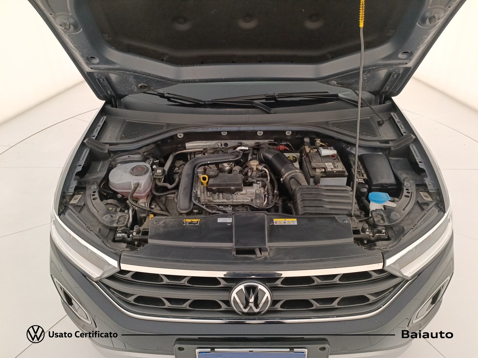 30 - Volkswagen T-Roc 1.0 tsi 110cv life