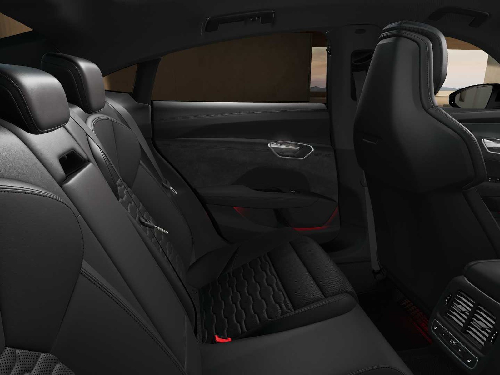 11 - Audi e-tron GT s quattro