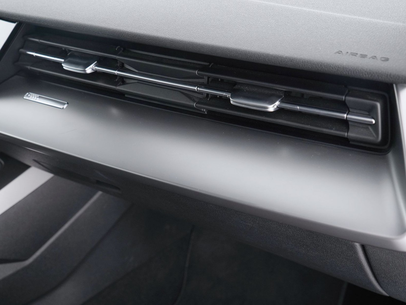 18 - Audi A3 sportback 30 2.0 tdi business s tronic