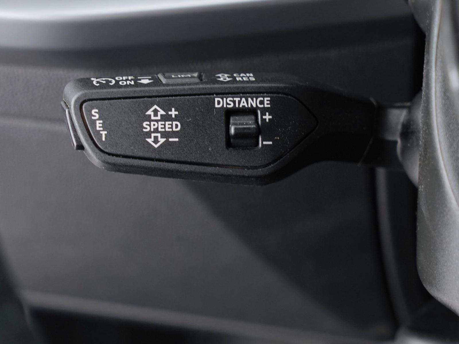 23 - Audi A3 sportback 30 2.0 tdi business s tronic