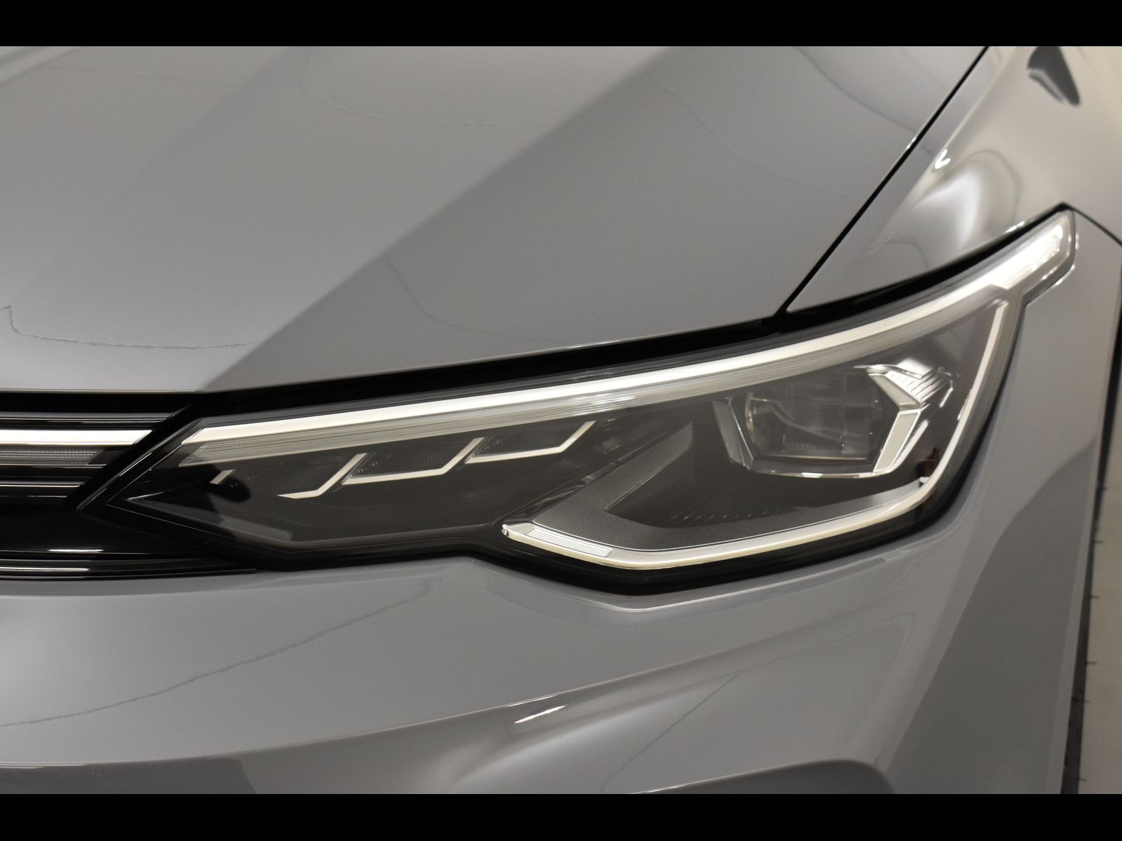 14 - Volkswagen Golf 1.5 tsi ehybrid 204cv style dsg