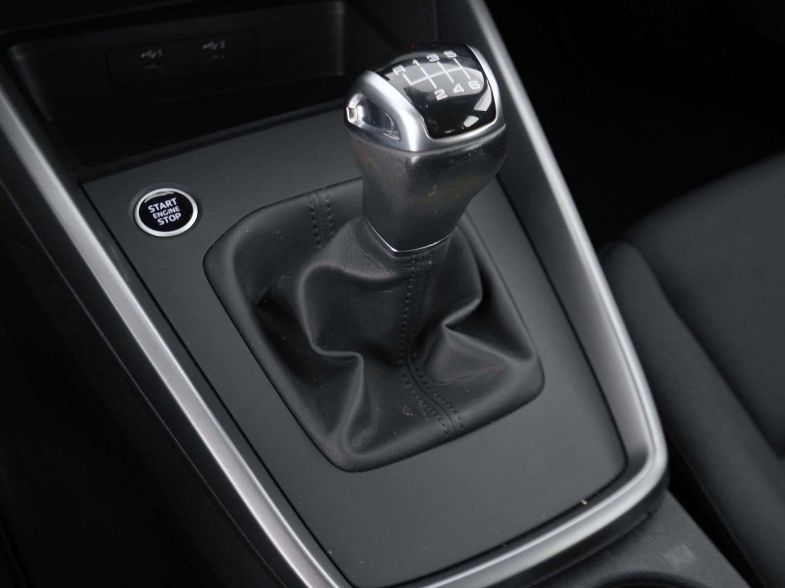 21 - Audi A3 sportback 30 2.0 tdi business