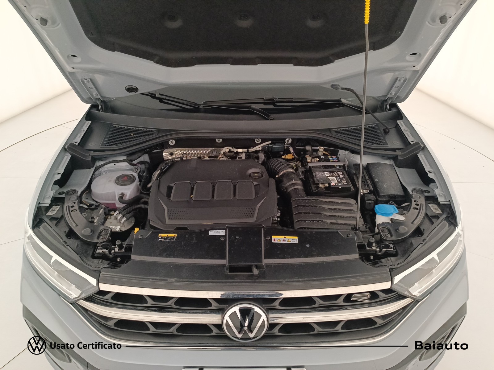 32 - Volkswagen T-Roc 2.0 tdi scr 150cv r line dsg