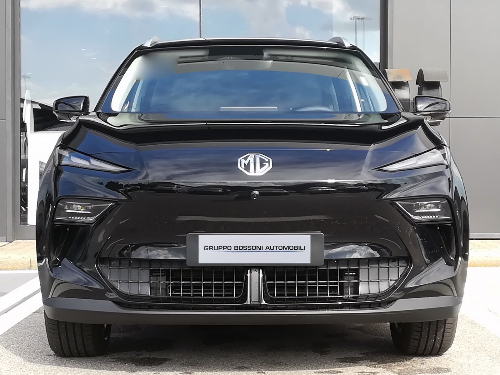 2 - Mg MGS5 EV ev luxury 64