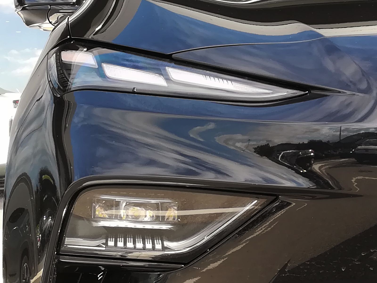 14 - Mg MGS5 EV ev luxury 64