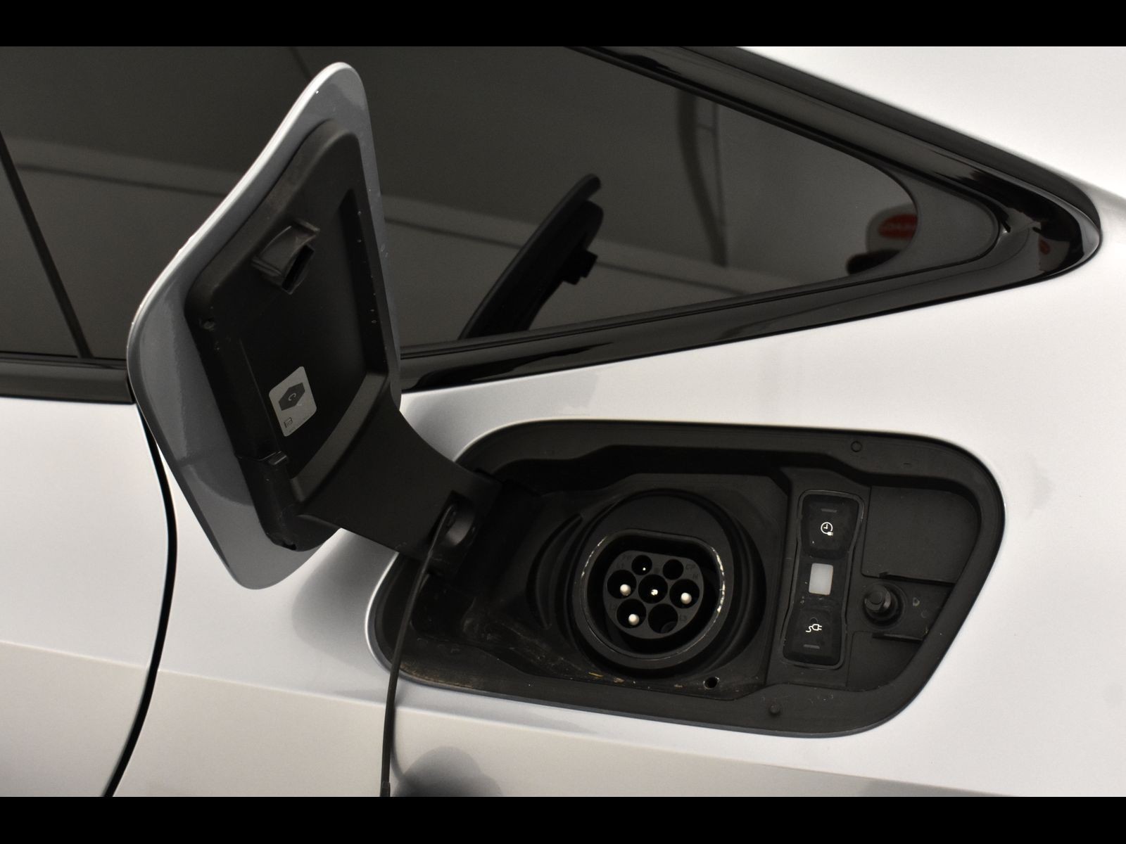 27 - Audi A7 sportback 50 2.0 tfsi e 265cv business advanced quattro ultra s tronic