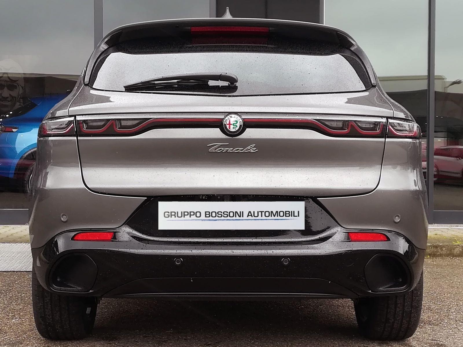 5 - Alfa Romeo Tonale 1.5 hybrid 160cv veloce tct7