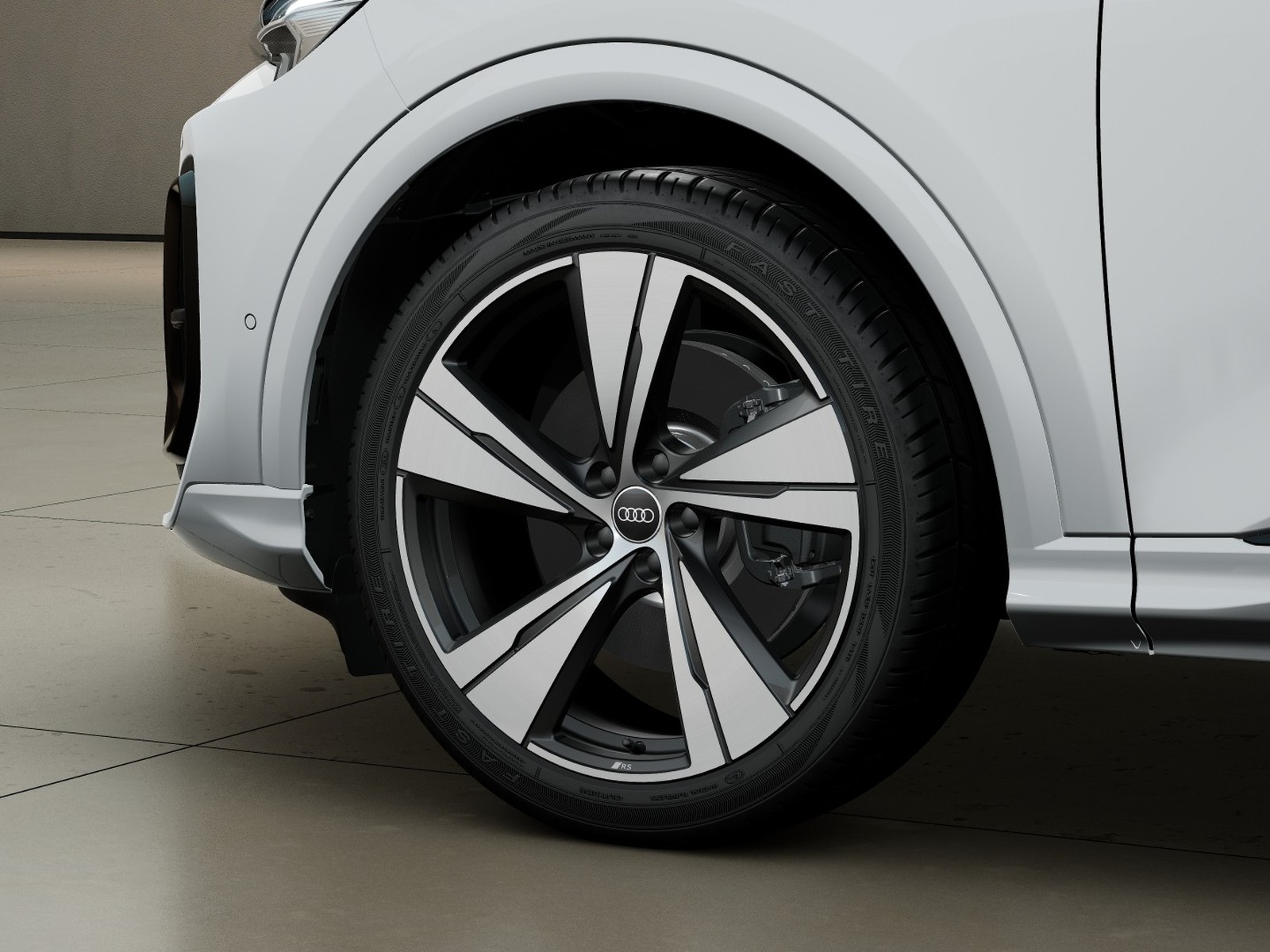 5 - Audi Q5 2.0 e-hybrid 299cv s line edition quattro s tronic