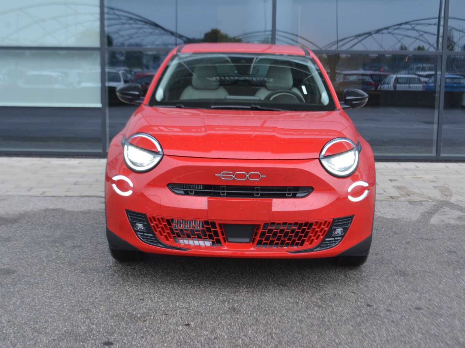 2 - Fiat 600 1.2 hybrid 145cv icon