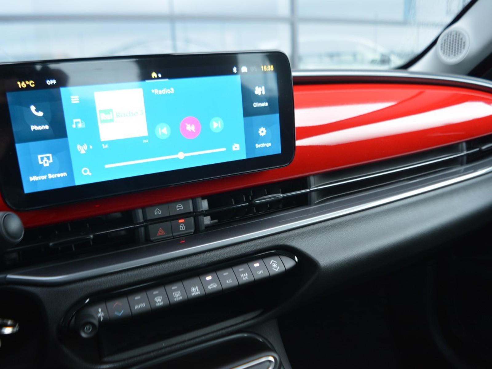 17 - Fiat 600 1.2 hybrid 145cv icon