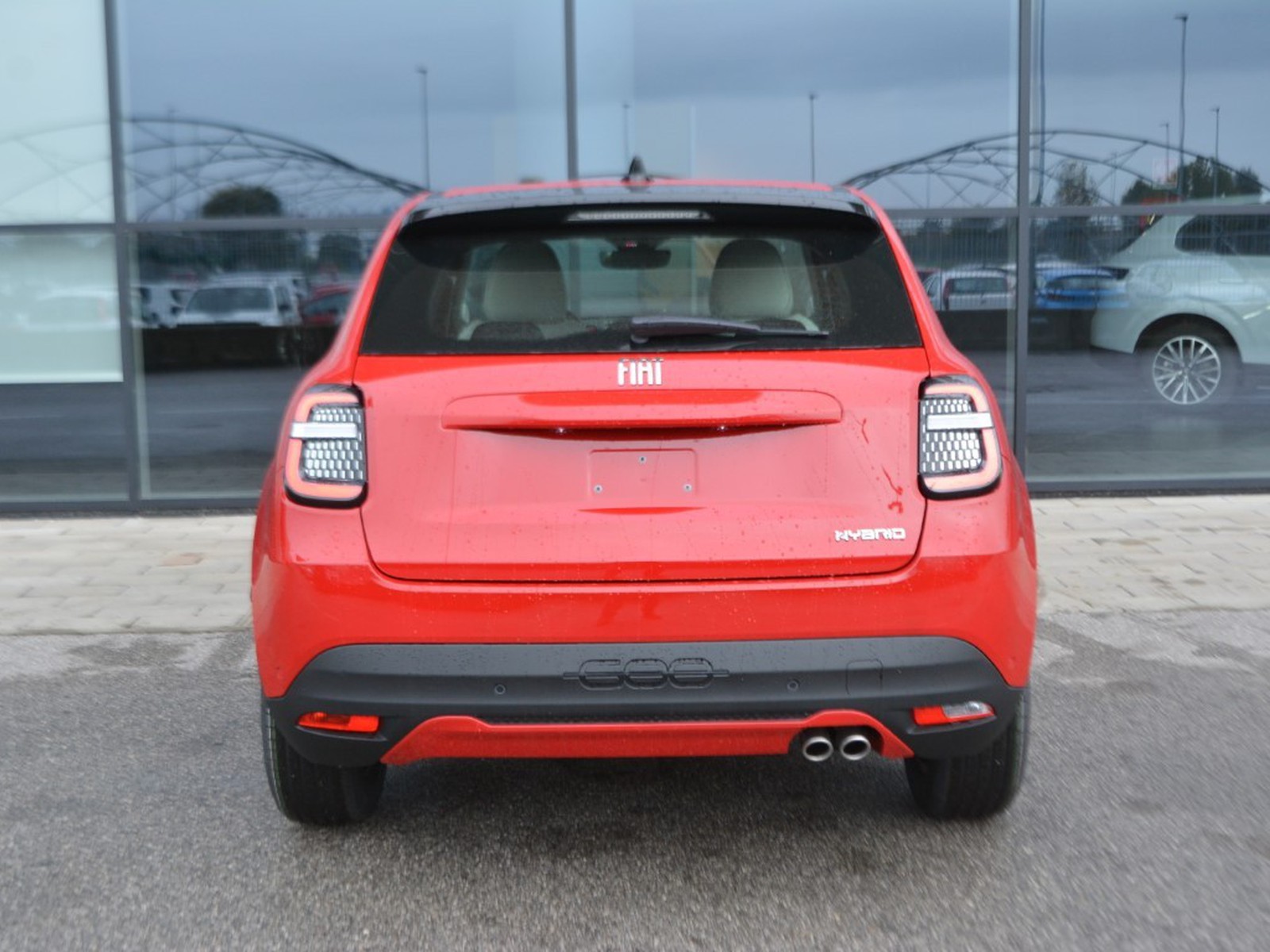 4 - Fiat 600 1.2 hybrid 145cv icon