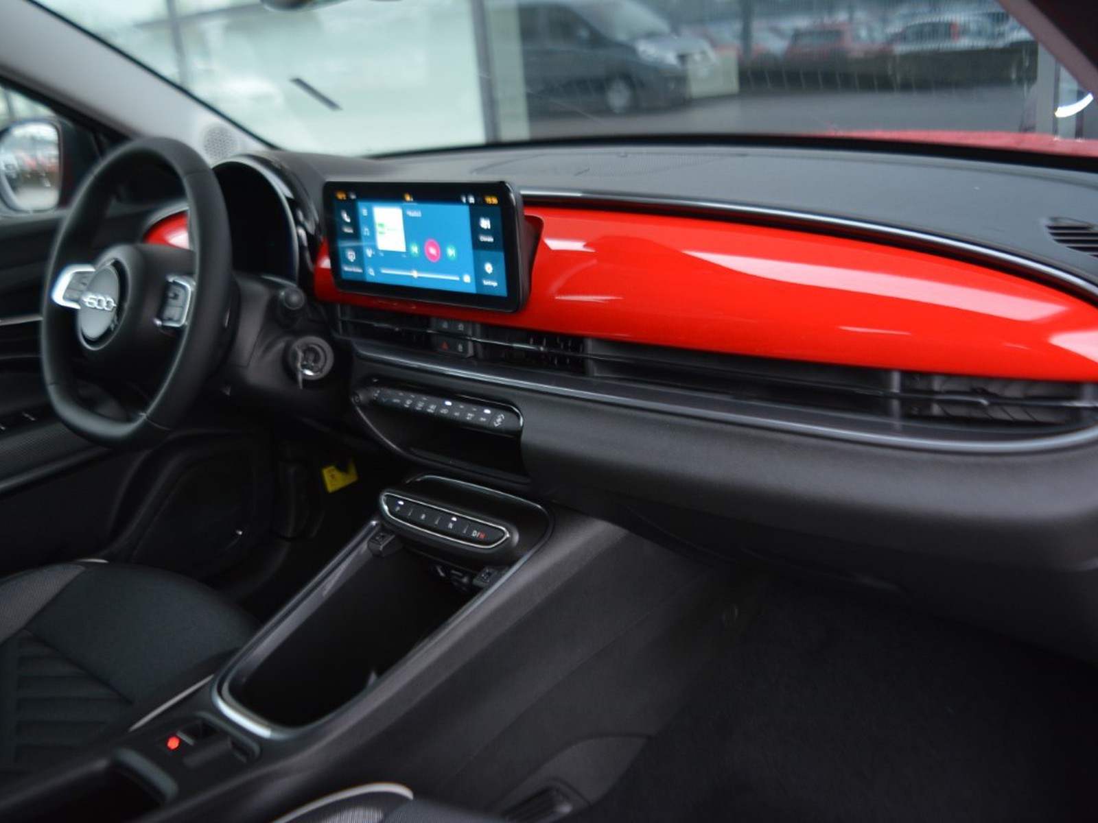 8 - Fiat 600 1.2 hybrid 145cv icon