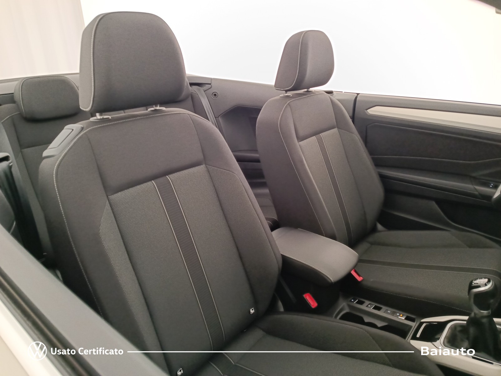 20 - Volkswagen T-Roc cabriolet 1.0 tsi 110cv style