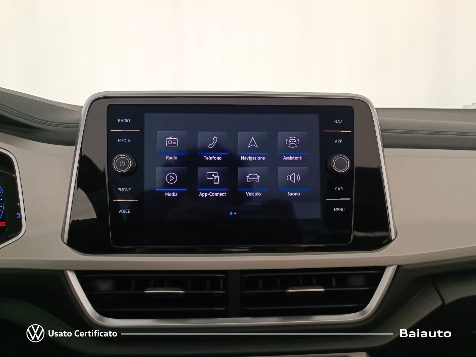 10 - Volkswagen T-Roc cabriolet 1.0 tsi 110cv style