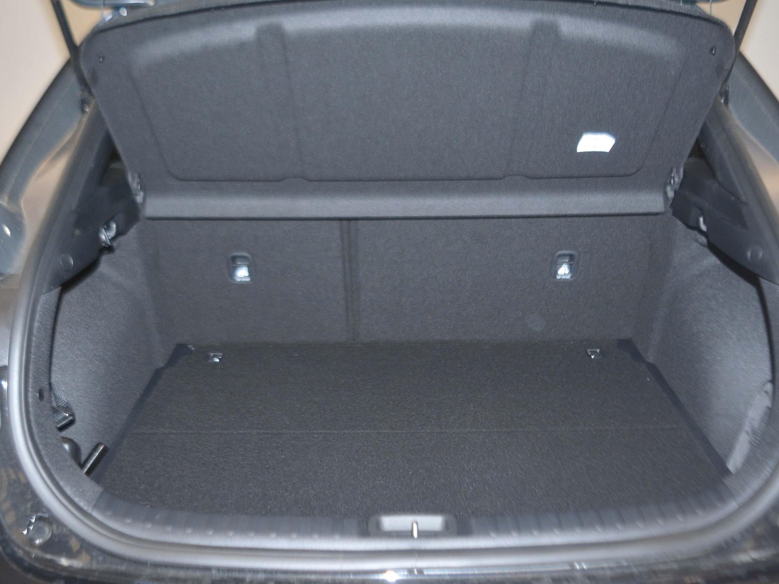 16 - Kia Xceed 1.0 t-gdi gpl 94cv business mt