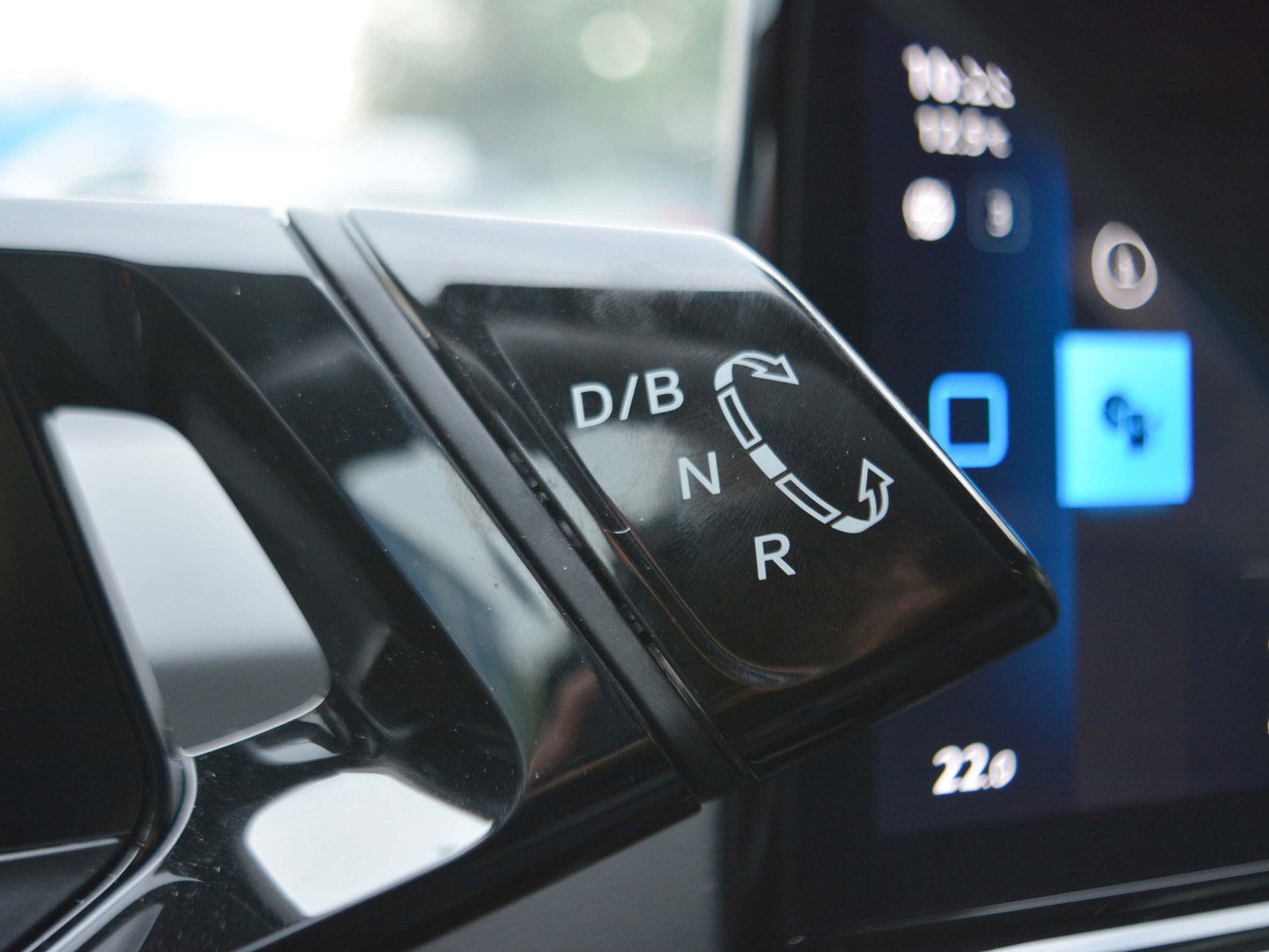 12 - Volkswagen ID.3 58 kwh pro performance