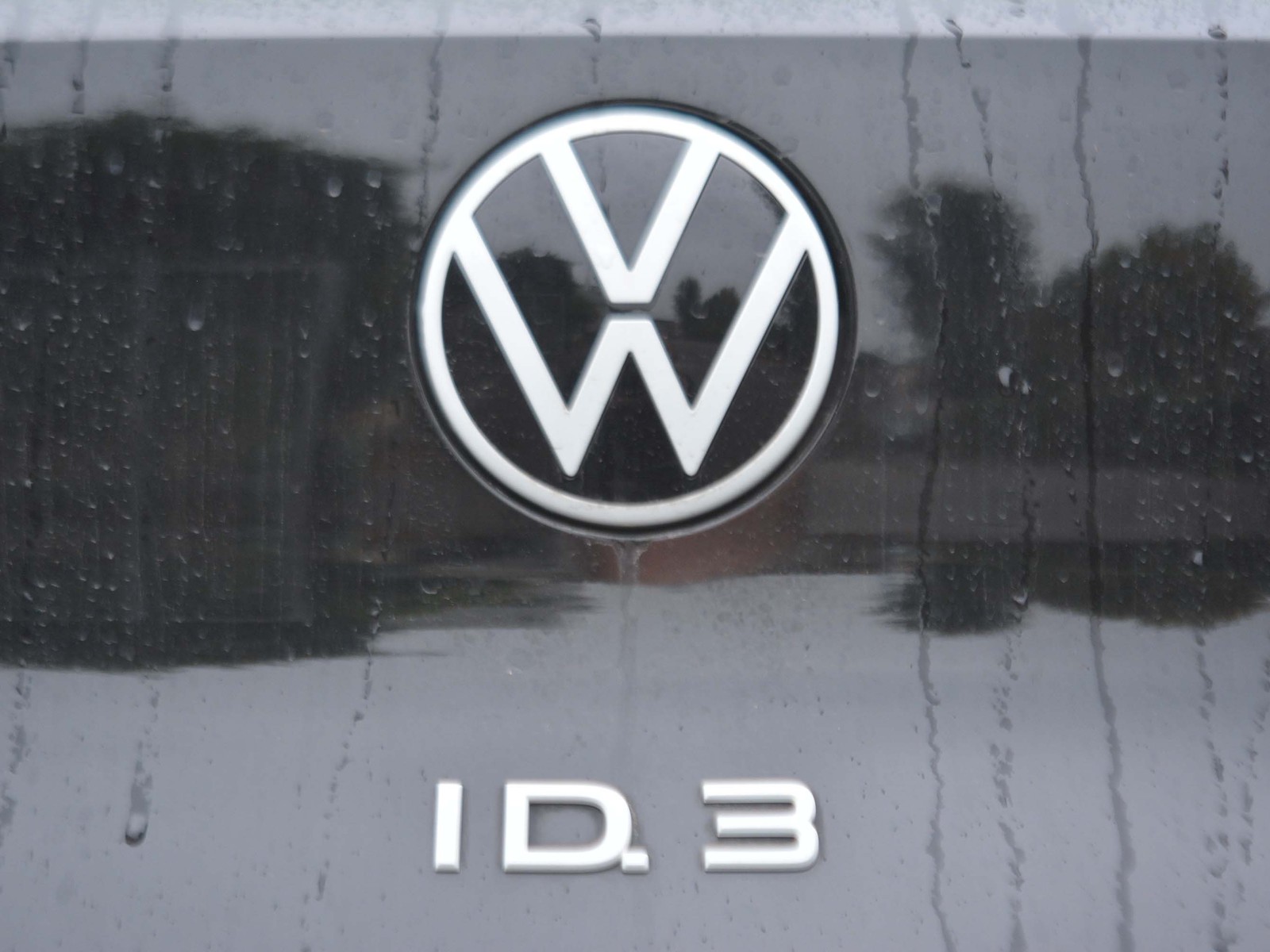 24 - Volkswagen ID.3 58 kwh pro performance