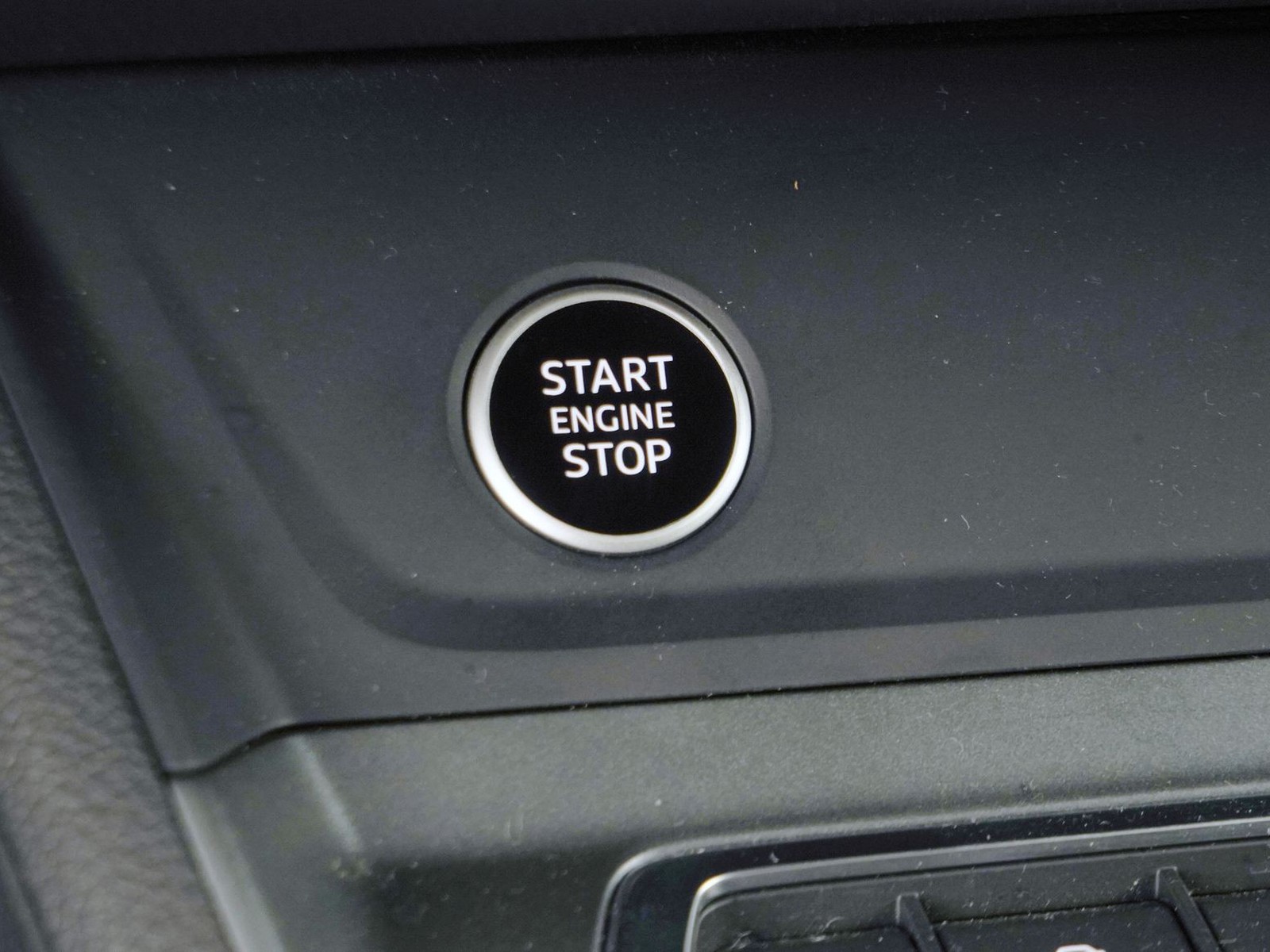 23 - Audi Q3 sportback 35 2.0 tdi s line edition s tronic