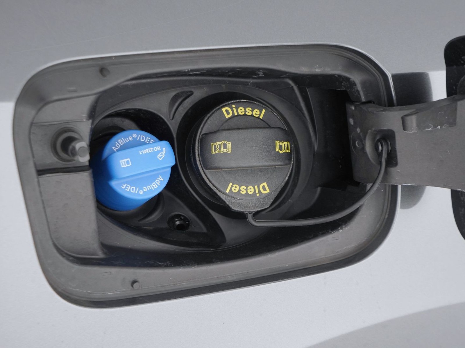 32 - Audi Q3 sportback 35 2.0 tdi s line edition s tronic