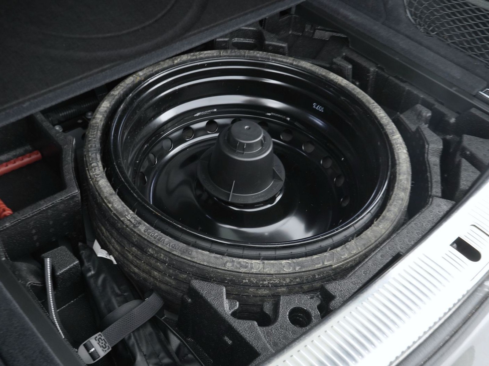 33 - Audi Q5 40 2.0 tdi mhev 12v s line quattro s tronic