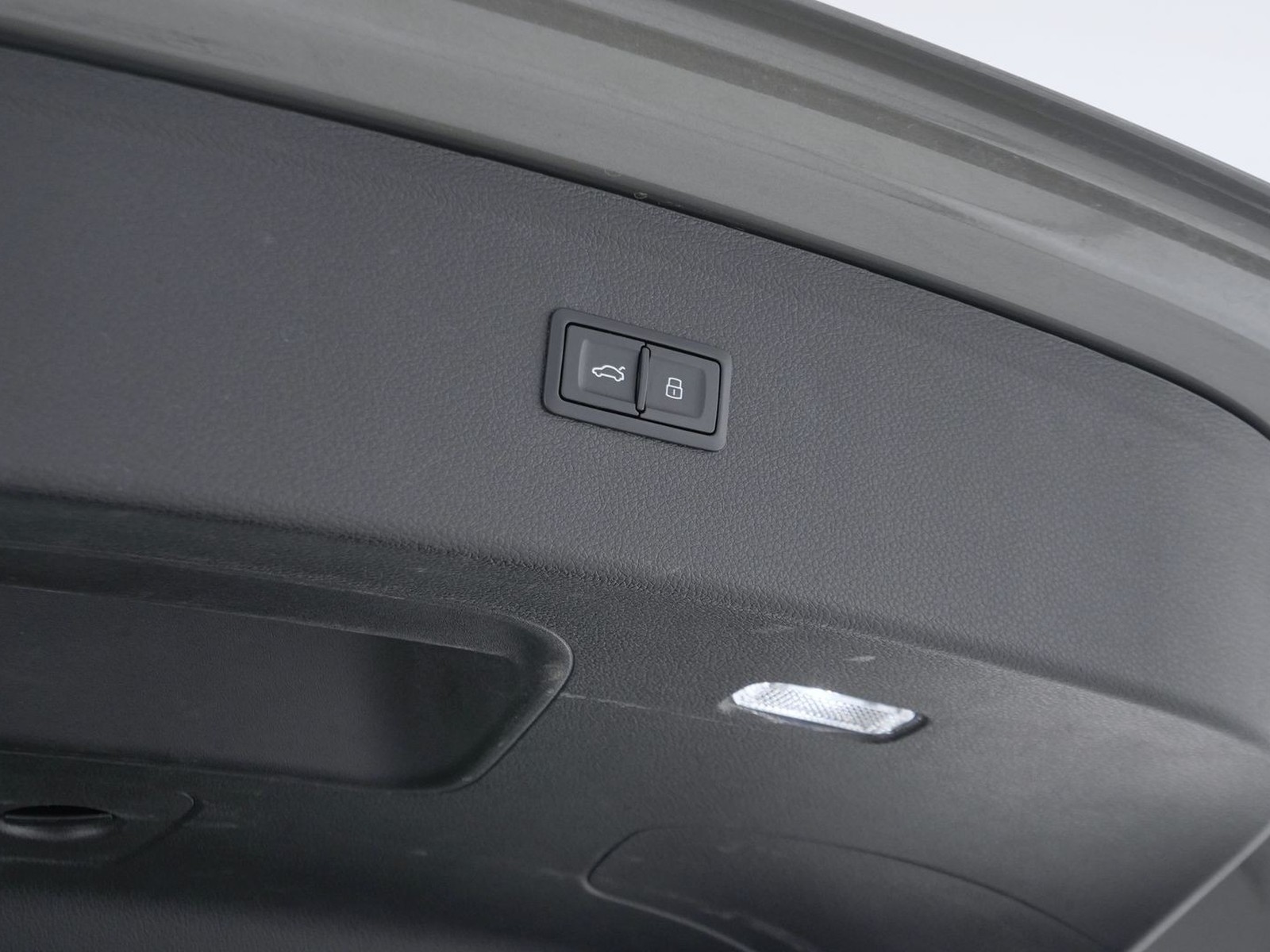 39 - Audi Q5 40 2.0 tdi mhev 12v s line quattro s tronic