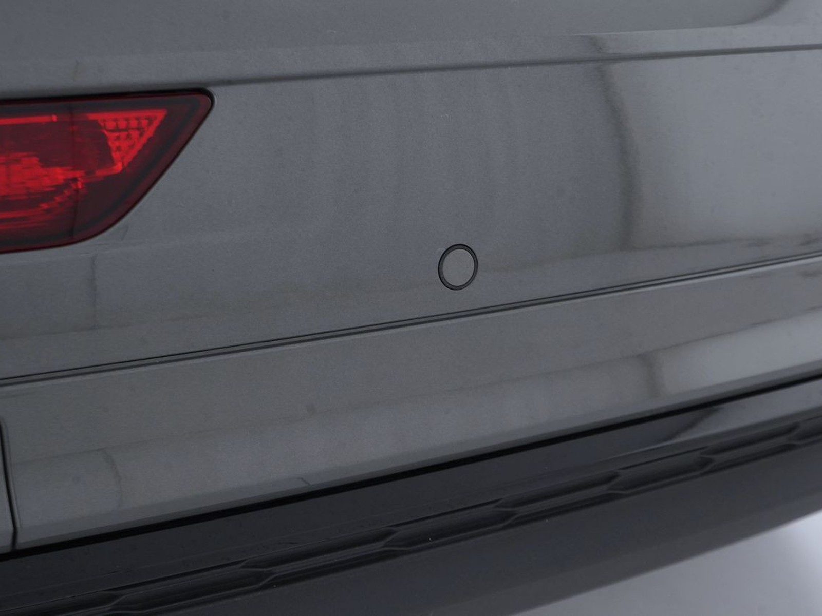 8 - Audi Q5 40 2.0 tdi mhev 12v s line quattro s tronic