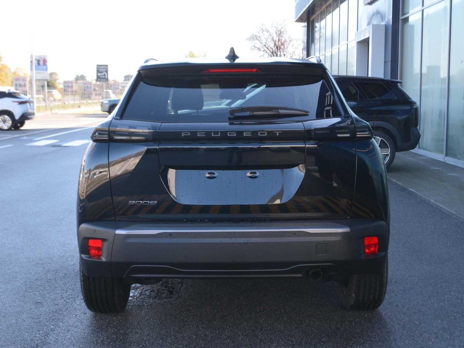 4 - Peugeot 2008 1.2 puretech 100cv allure s&s