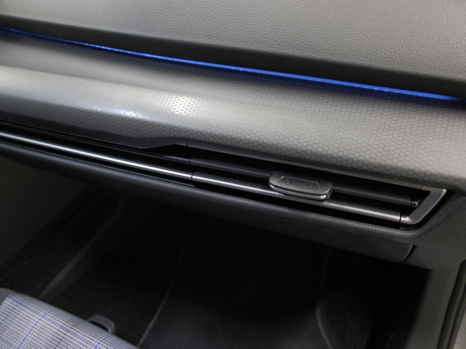 20 - Volkswagen Golf 1.4 gte dsg