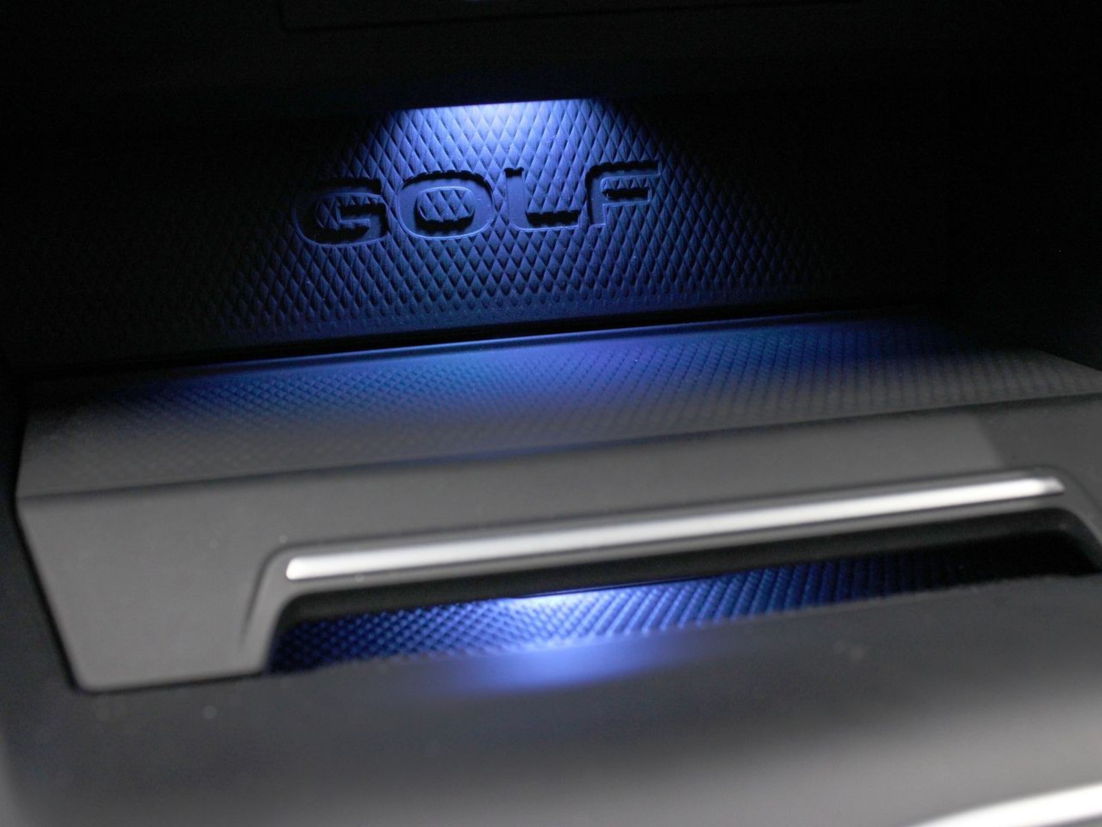 34 - Volkswagen Golf 1.4 gte dsg