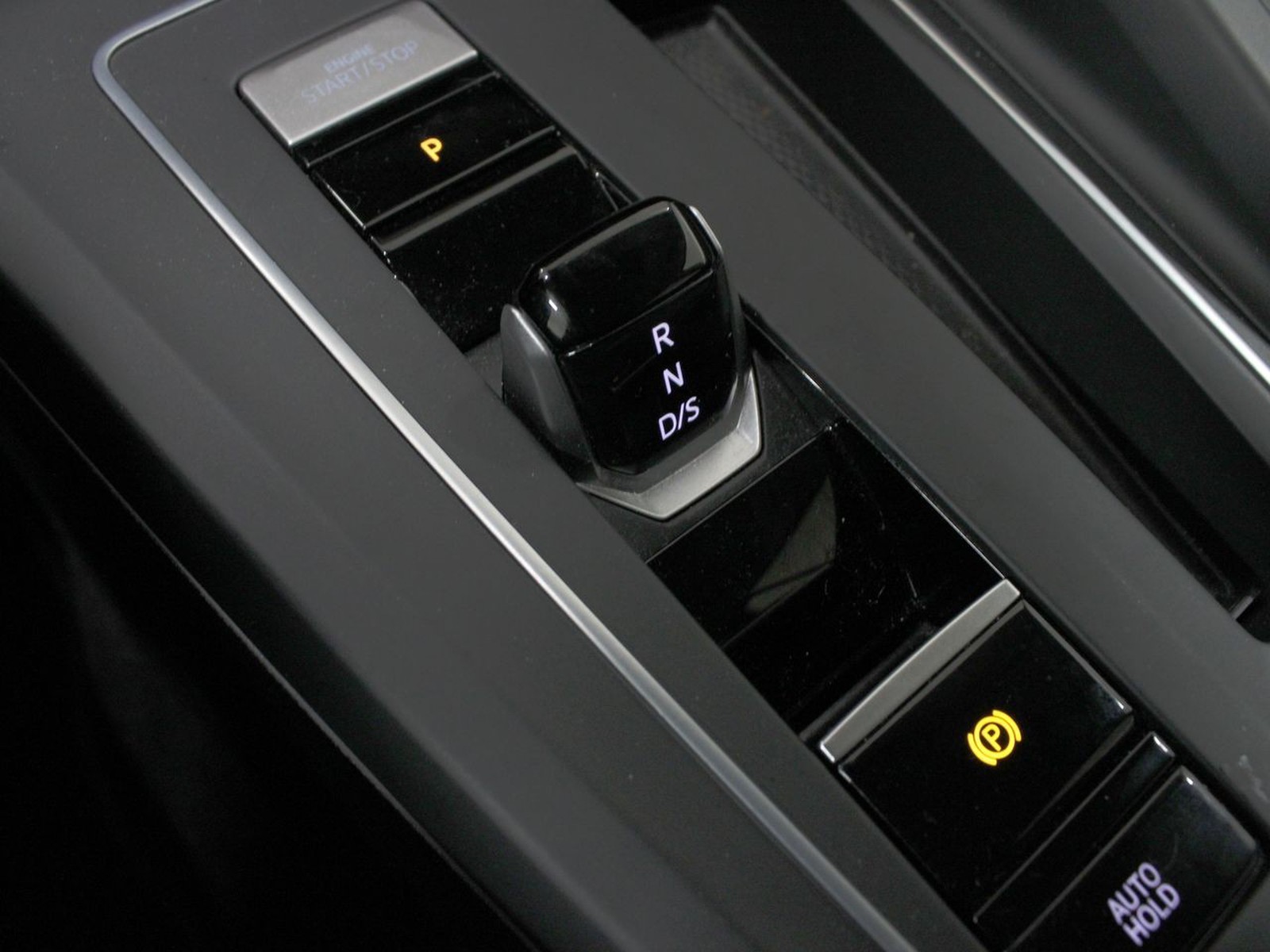 20 - Volkswagen Golf 2.0 tdi scr 150cv edition plus dsg