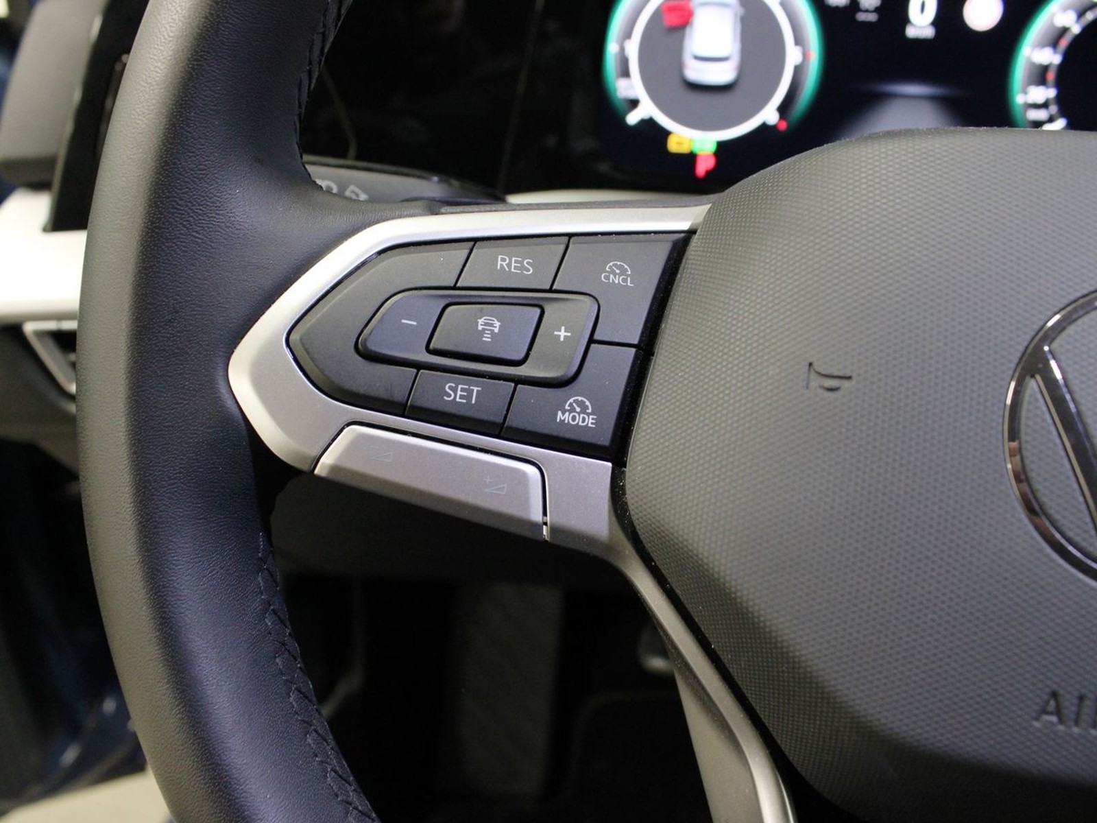 22 - Volkswagen Golf 2.0 tdi scr 150cv edition plus dsg