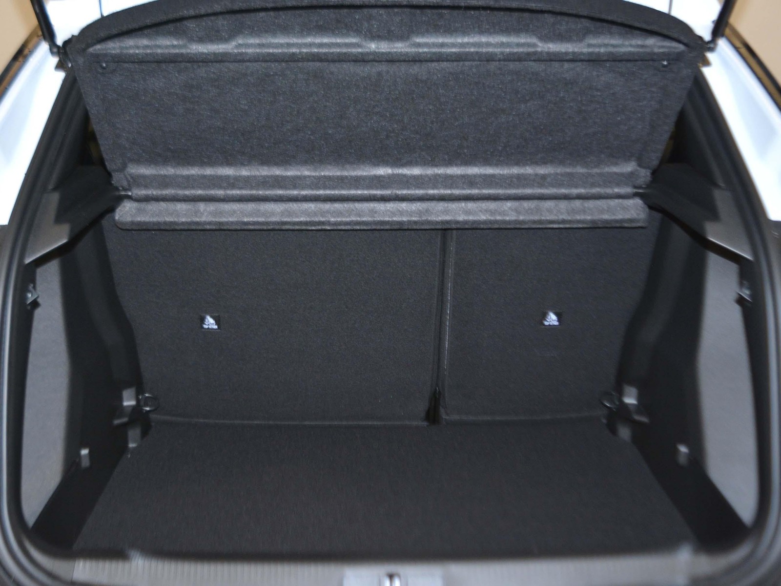 14 - Peugeot 2008 1.2 puretech 100cv allure s&s