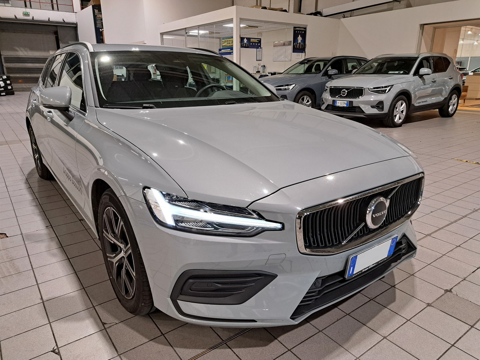 3 - Volvo V60 2.0 b3 core automatico